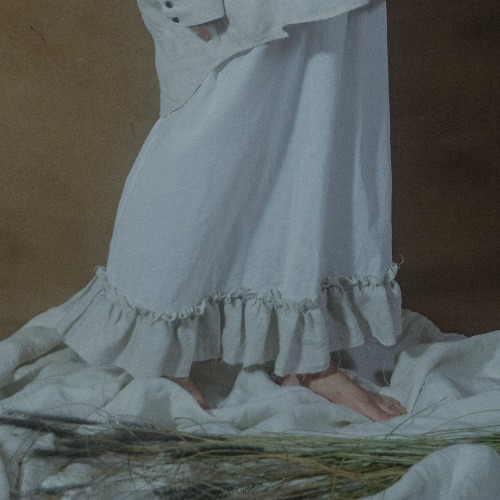 Plain frilled petticoat - warm white